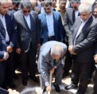 کلنگ احداث مدرسه ۱۲ کلاسه شهرستان‌ عنبرآباد به زمین زده شد
