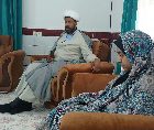 دیدار مسئول دفتر نمایندگی ولی فقیه در سپاه عنبرآباد از بسیجی هنرمند معلول عنبرآبادی